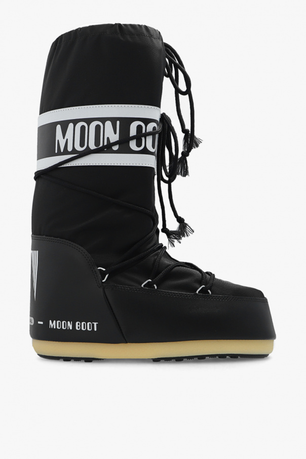 Nike air clearance max moon boot